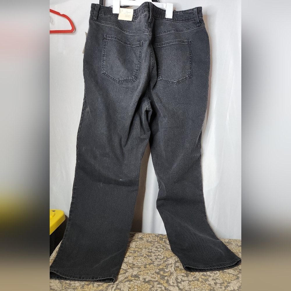 Women's High-Rise 90's Straight Jeans - Universal Thread Black Wash 20 - Picture 6 of 16